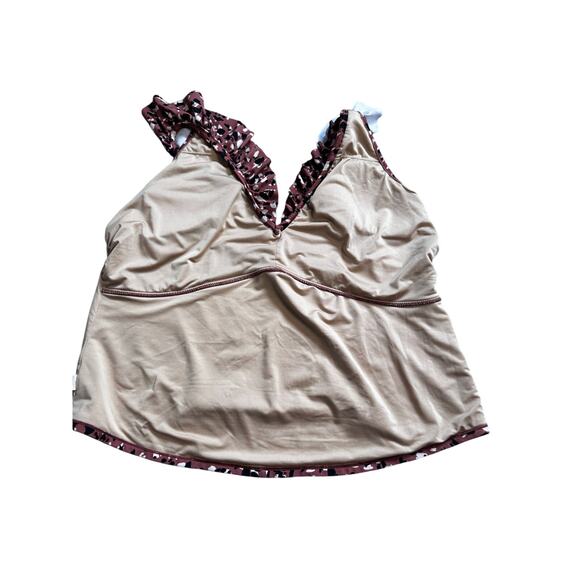 Old Navy Women's Swim Top in Red and Black Print - Picture 6 of 7